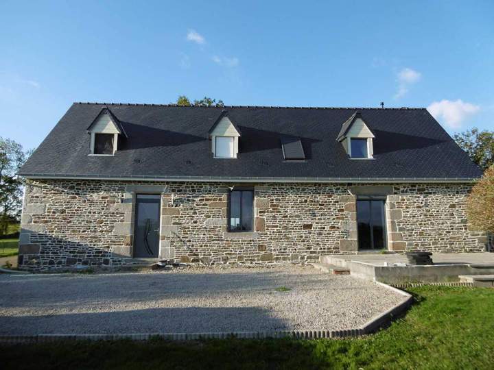 <p>Entreprise de couverture à Vire Normandie</p><p>Travaux de couverture à Vire Normandie</p><p>Couvreur à Vire Normandie</p>